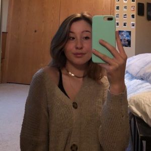 Meet your Posher, Emma